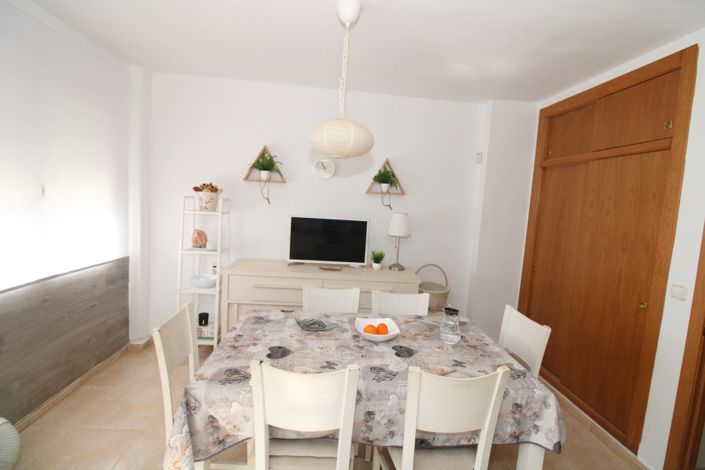 Image No.16-3 Bed Duplex for sale
