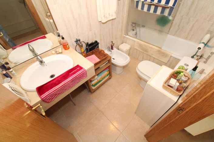 Image No.25-3 Bed Duplex for sale