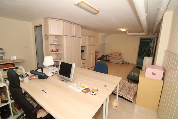 Image No.33-3 Bed Duplex for sale