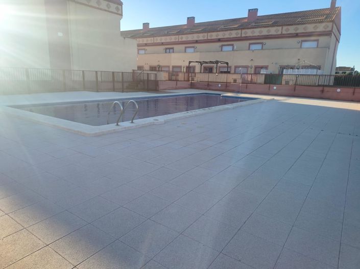 Image No.37-3 Bed Duplex for sale