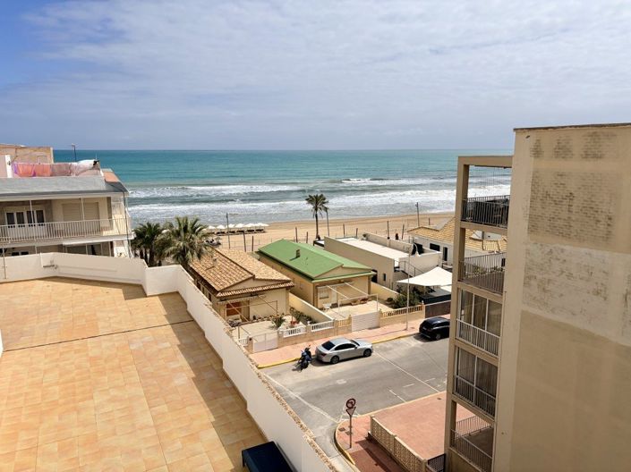 Image No.7-3 Bed House for sale