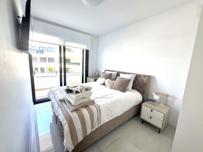 Image No.23-3 Bed Apartment for sale