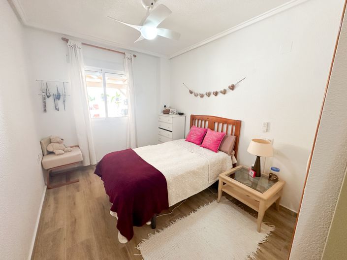 Image No.14-2 Bed Apartment for sale