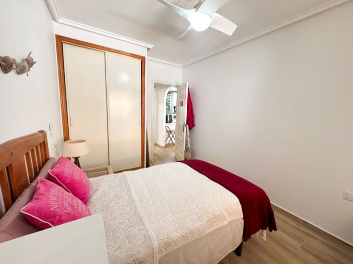 Image No.16-2 Bed Apartment for sale