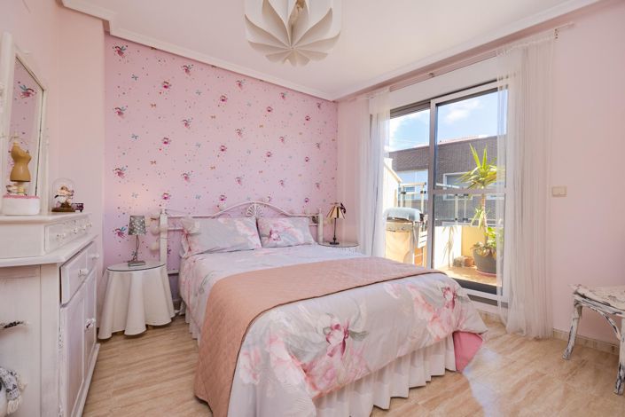 Image No.23-2 Bed Penthouse for sale