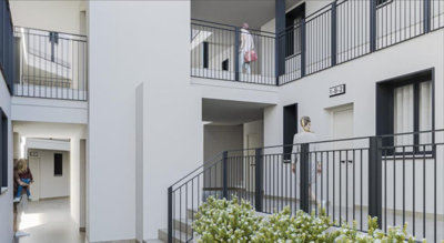 2-5bd7b9d04b45e33852eaf0ec6670150d