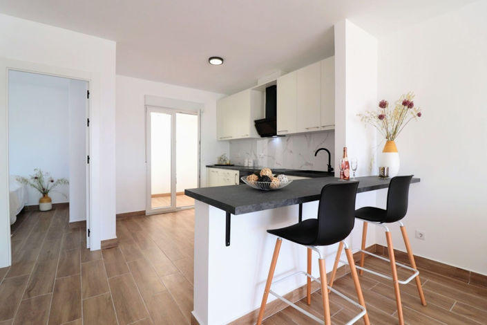 Image No.9-3 Bed House for sale