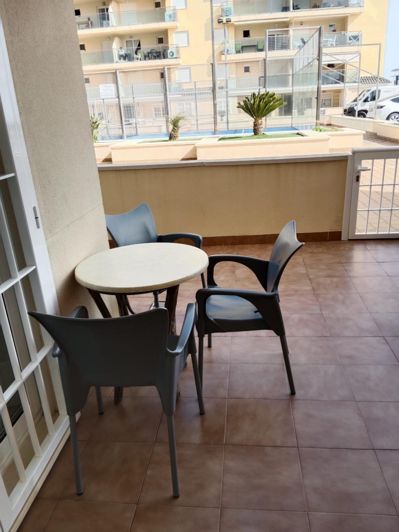 Image No.32-2 Bed House for sale