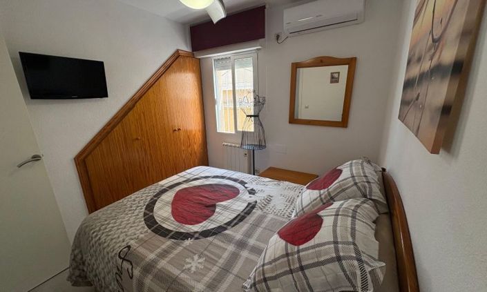 Image No.25-3 Bed Apartment for sale