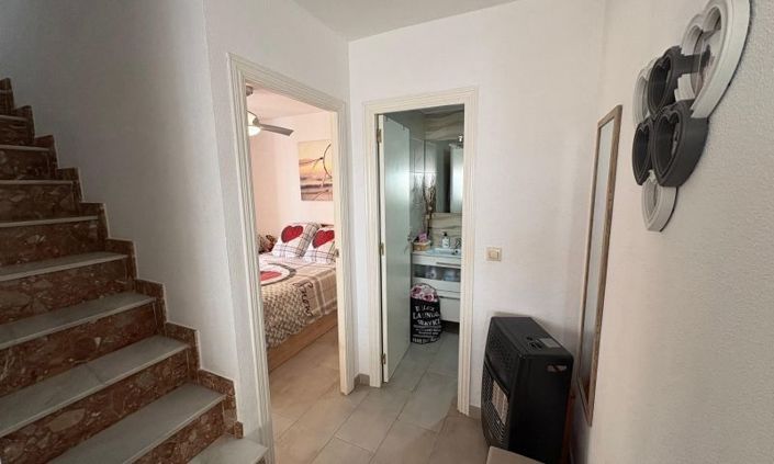 Image No.26-3 Bed Apartment for sale