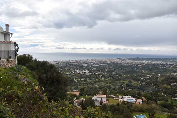 Image No.23-1 Bed Apartment for sale