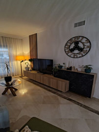 10-bb915d1cb19341576dcdc994b81ab9c5