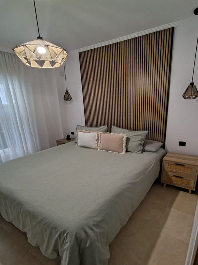 Image No.20-2 Bed Apartment for sale