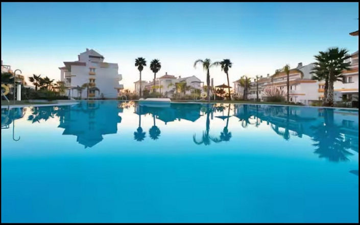 Image No.25-2 Bed Apartment for sale