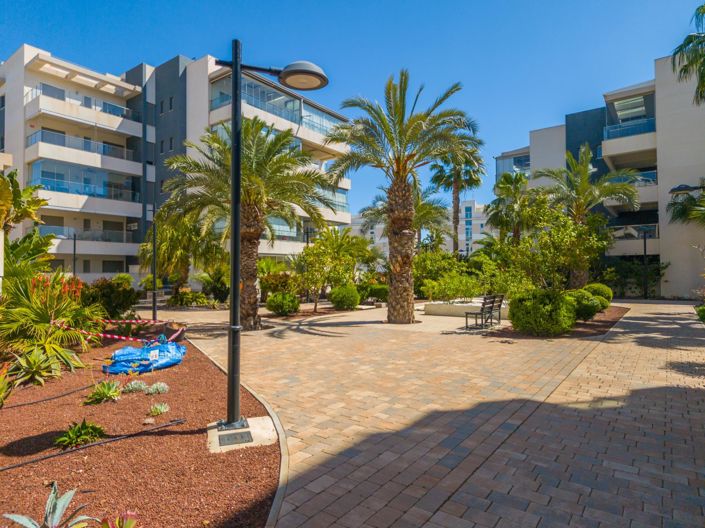 Image No.35-3 Bed Apartment for sale