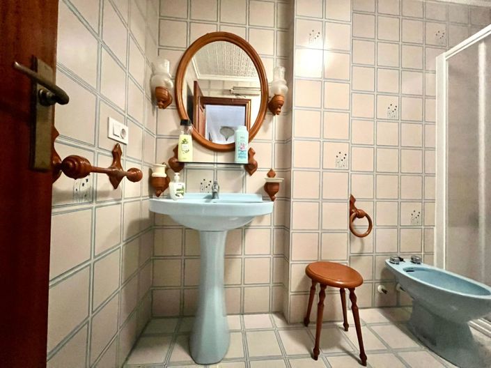 Image No.11-3 Bed Apartment for sale