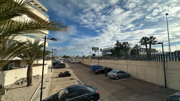 Image No.27-2 Bed Apartment for sale