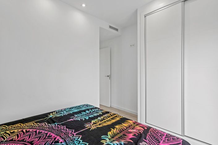 Image No.19-3 Bed Villa for sale