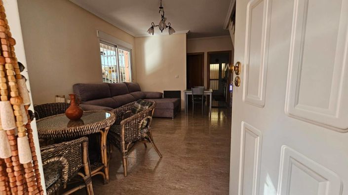Image No.12-3 Bed House for sale