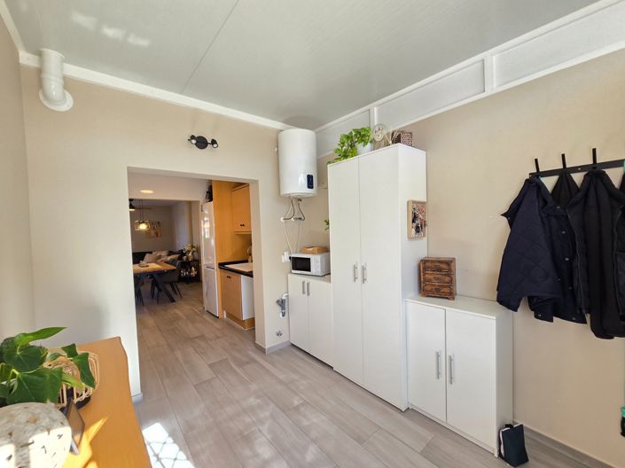 Image No.14-2 Bed Apartment for sale