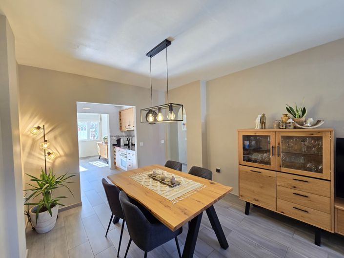 Image No.19-2 Bed Apartment for sale