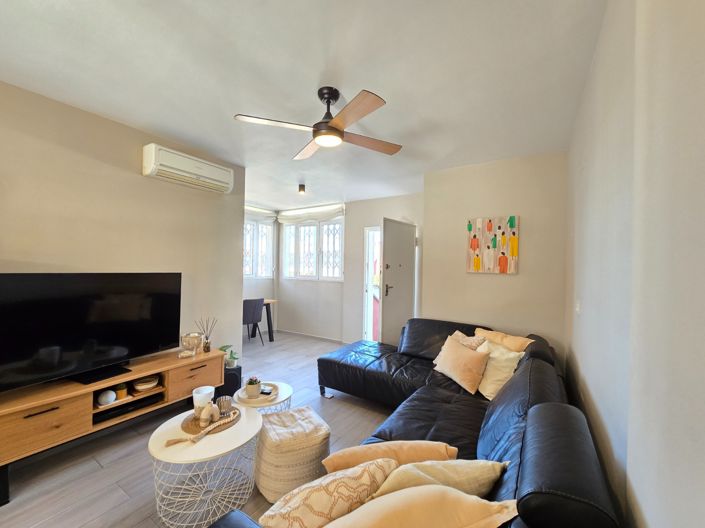 Image No.21-2 Bed Apartment for sale