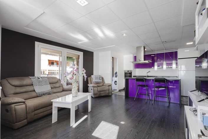 Image No.6-3 Bed Apartment for sale