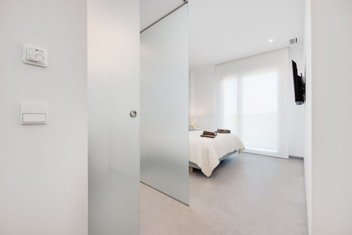 Image No.25-2 Bed Apartment for sale