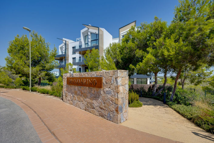 Image No.44-2 Bed Apartment for sale