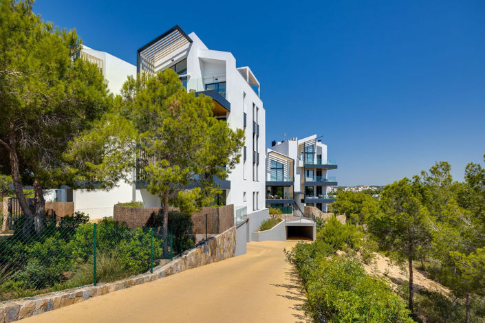 Image No.45-2 Bed Apartment for sale