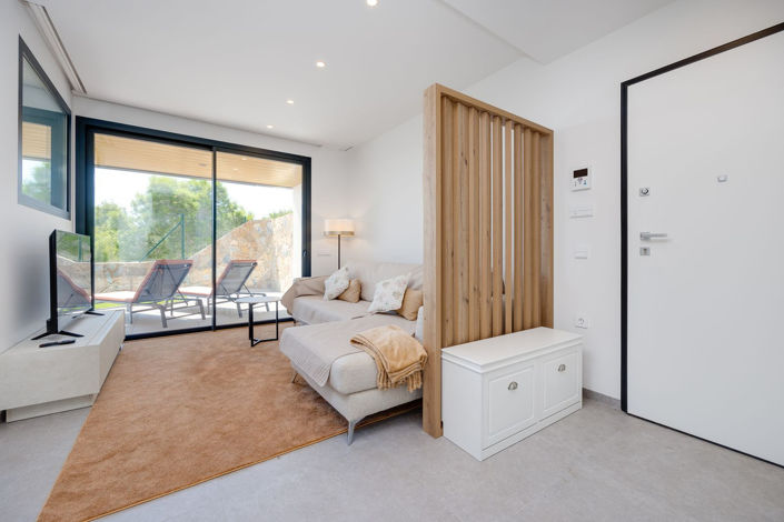 Image No.8-2 Bed Apartment for sale