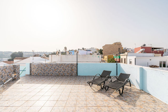 Image No.4-3 Bed Townhouse for sale