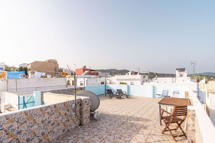 Image No.6-3 Bed Townhouse for sale