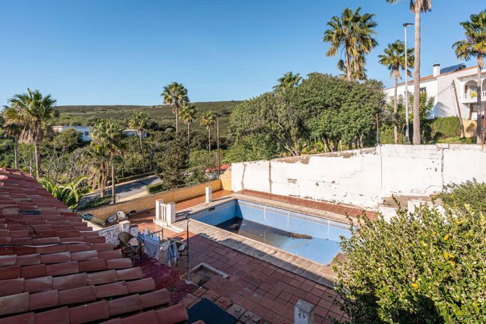 Image No.3-11 Bed Villa for sale