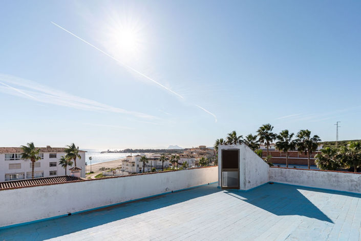 Image No.6-11 Bed Villa for sale