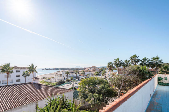 Image No.7-11 Bed Villa for sale