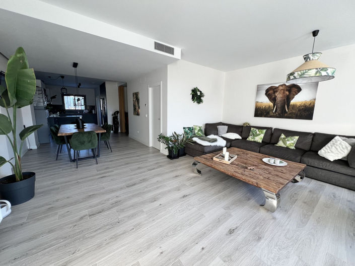 Image No.9-3 Bed Townhouse for sale