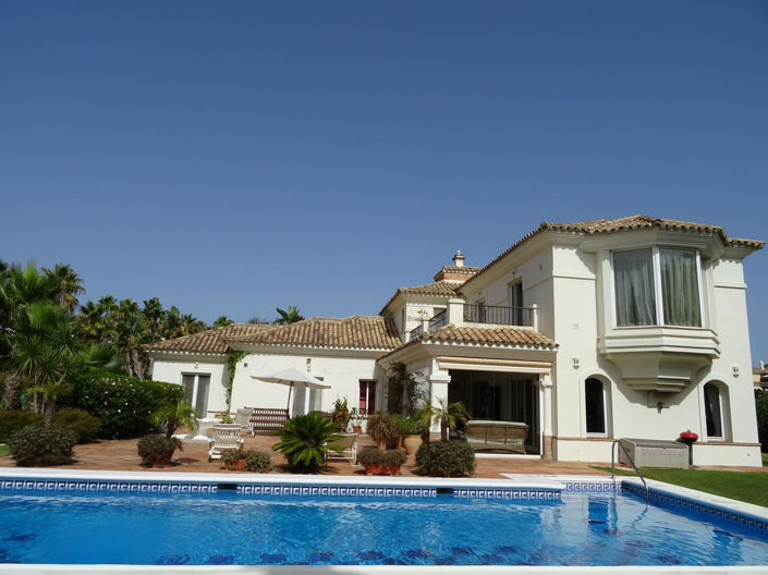 Image No.2-4 Bed Villa for sale