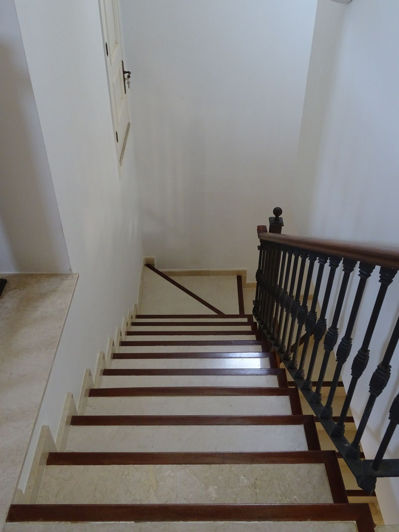 Image No.49-4 Bed Townhouse for sale