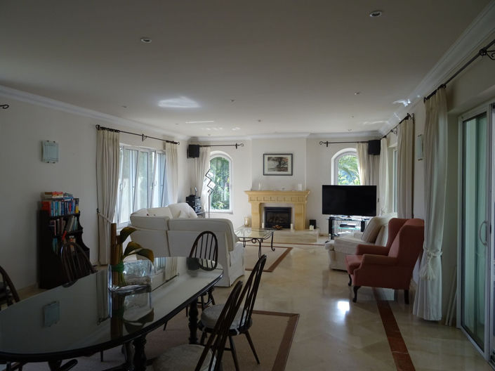 Image No.8-4 Bed Townhouse for sale