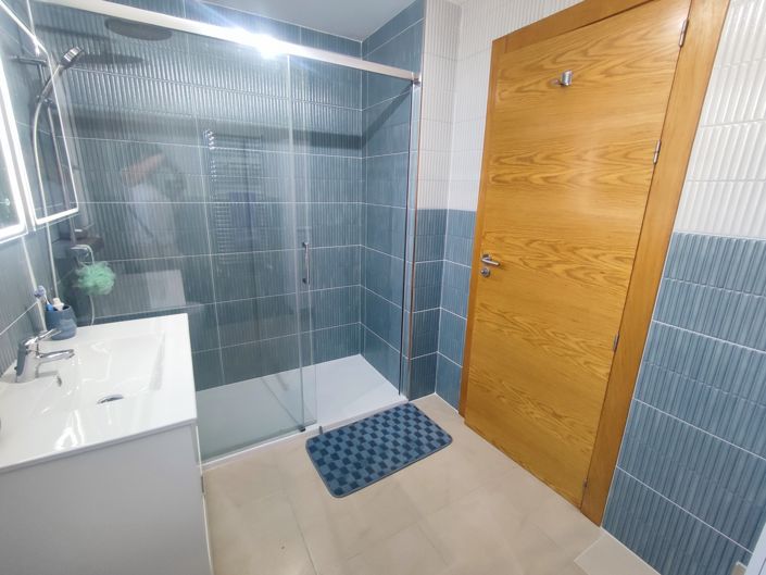 Image No.21-2 Bed Apartment for sale