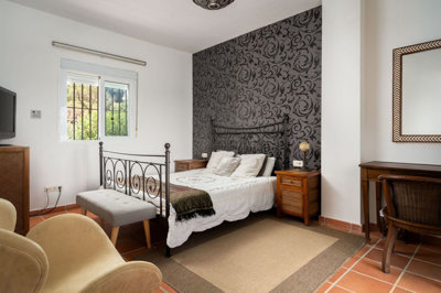 9-467d0cee5b725f3ef65f102a0c2e69c0