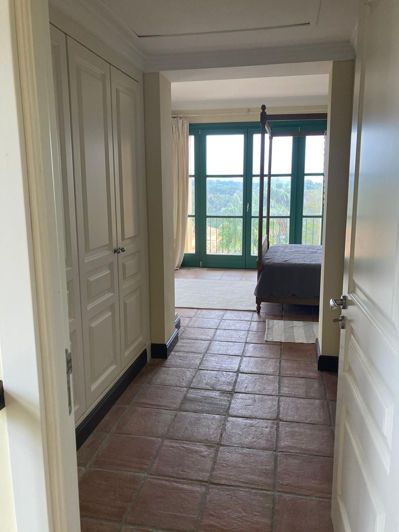Image No.36-6 Bed Townhouse for sale