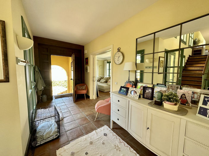 Image No.9-6 Bed Townhouse for sale