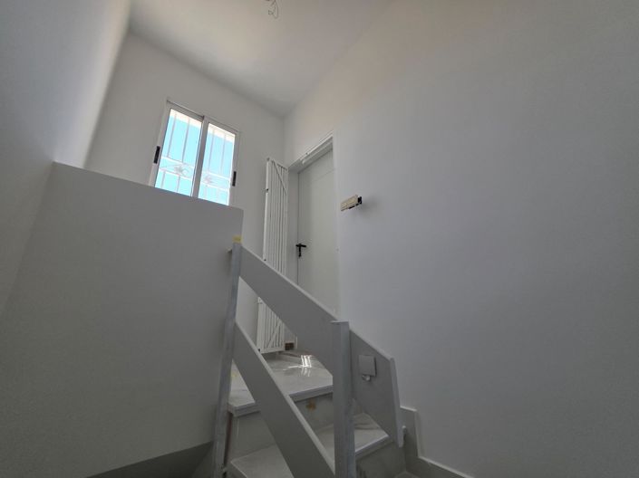 Image No.34-3 Bed Duplex for sale