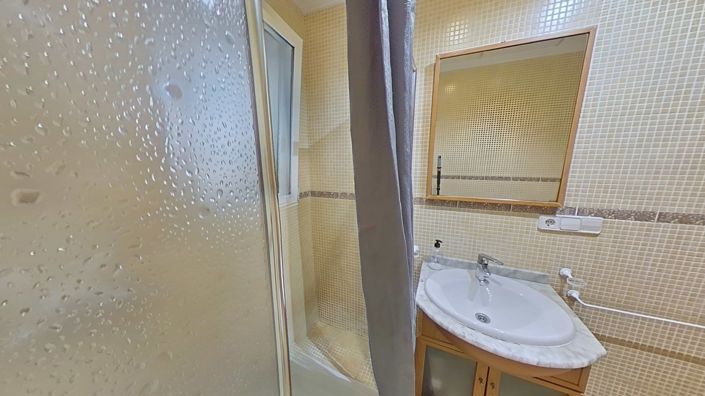 Image No.14-4 Bed Duplex for sale