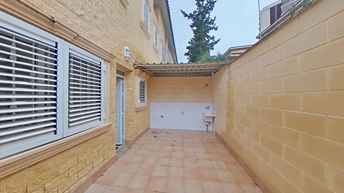 Image No.21-4 Bed Duplex for sale