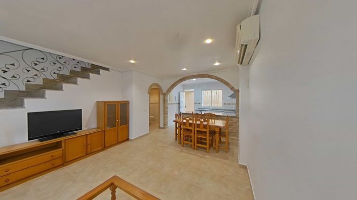 Image No.49-4 Bed Duplex for sale