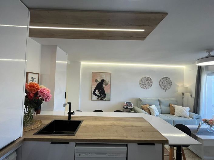 Image No.10-3 Bed Apartment for sale