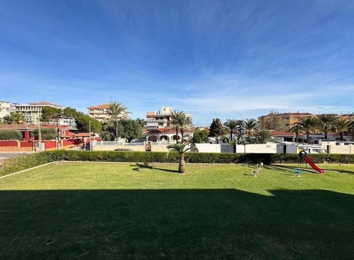 Image No.20-3 Bed Apartment for sale